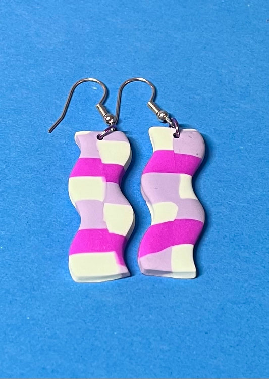 buntgemusterte Ohrringe aus Polymerton, geometrisch, angenehm zu tragen