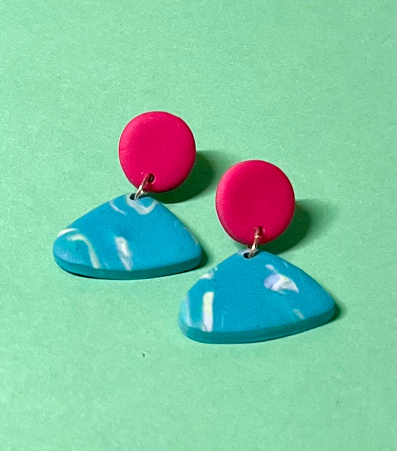 Kleine, handgemachte Ohrringe, sehr leicht und schön