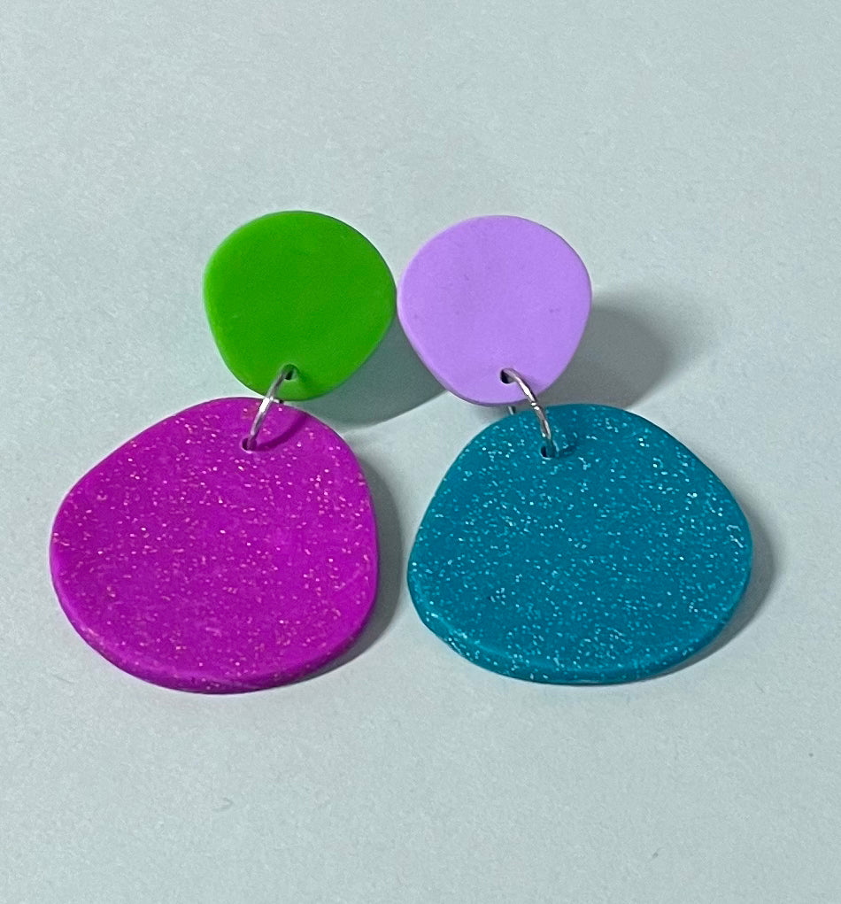 Bunte Ohrringe, Glitzer, auffällig, leicht