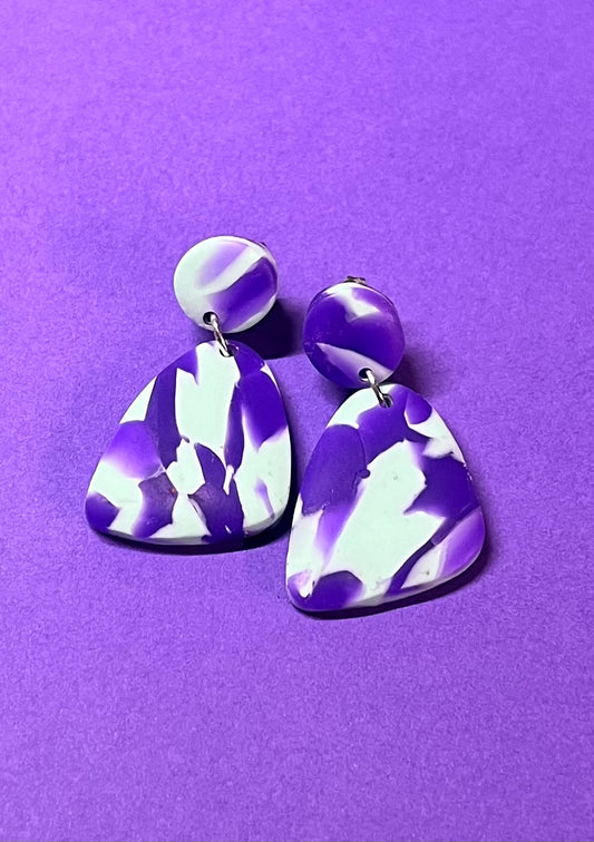 Handgemachte kleine Ohrringe, perfekt zu jedem Outfit